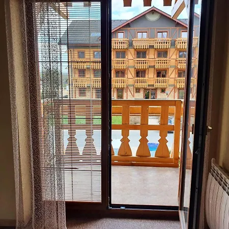 Comfortable One-bedroom Tatragolf * Vel'ka Lomnica