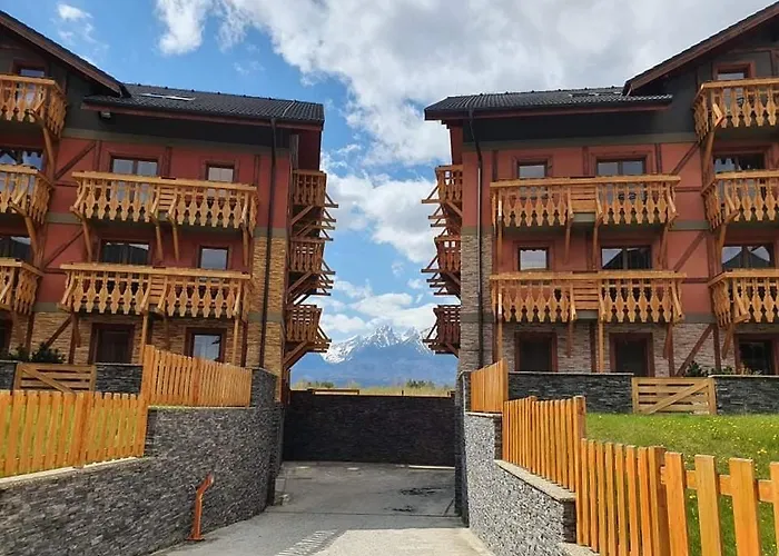 Comfortable One-bedroom Tatragolf * 벨카 롬니차